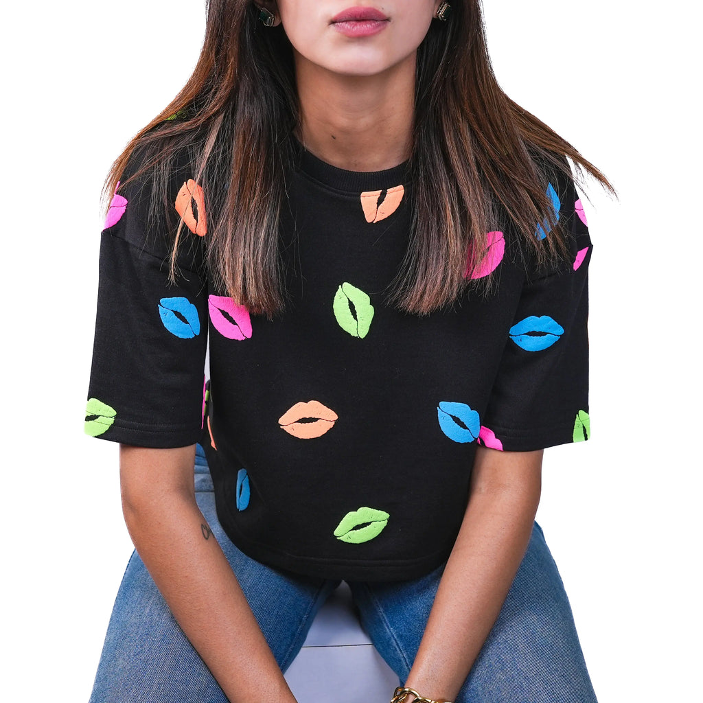 Kiss Pop Oversized Cropped Tee TacT Lifestyle